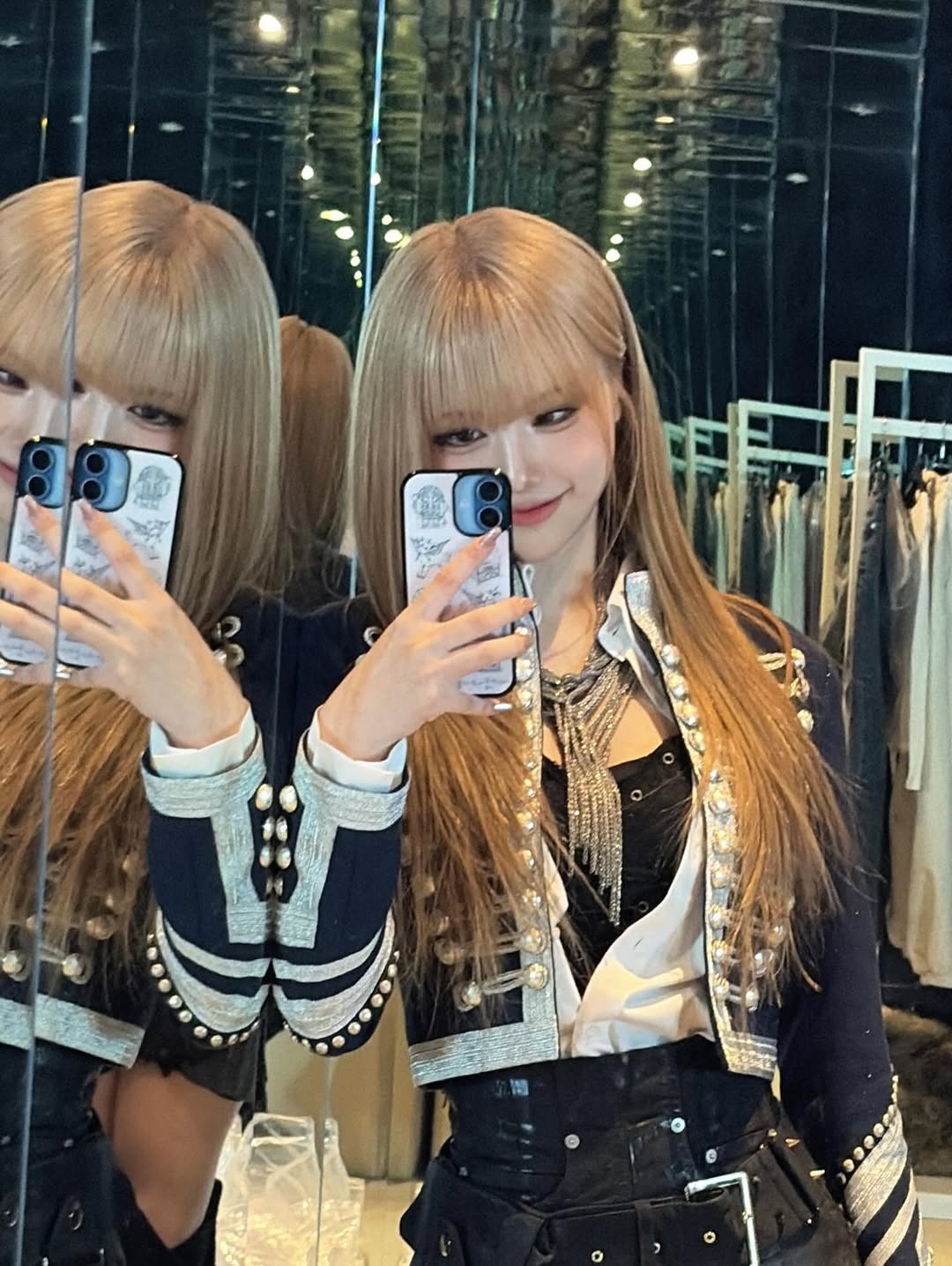 Behind-the-scenes cut of Serina (MADEIN)