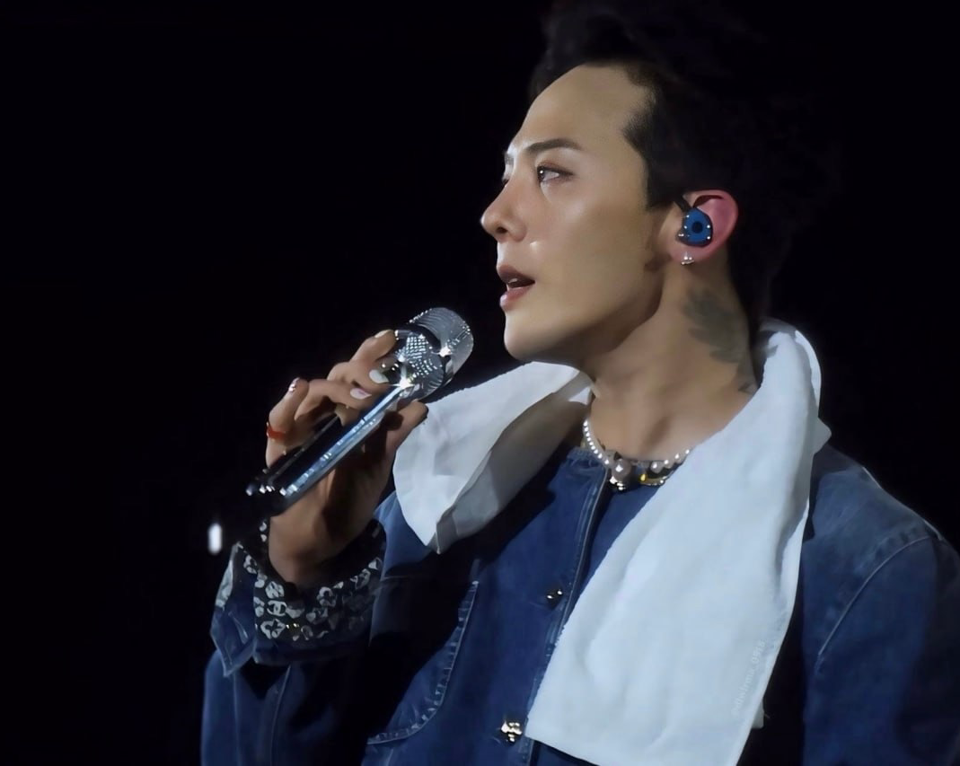 G-DRAGON (BIGBANG)の舞台裏ショット