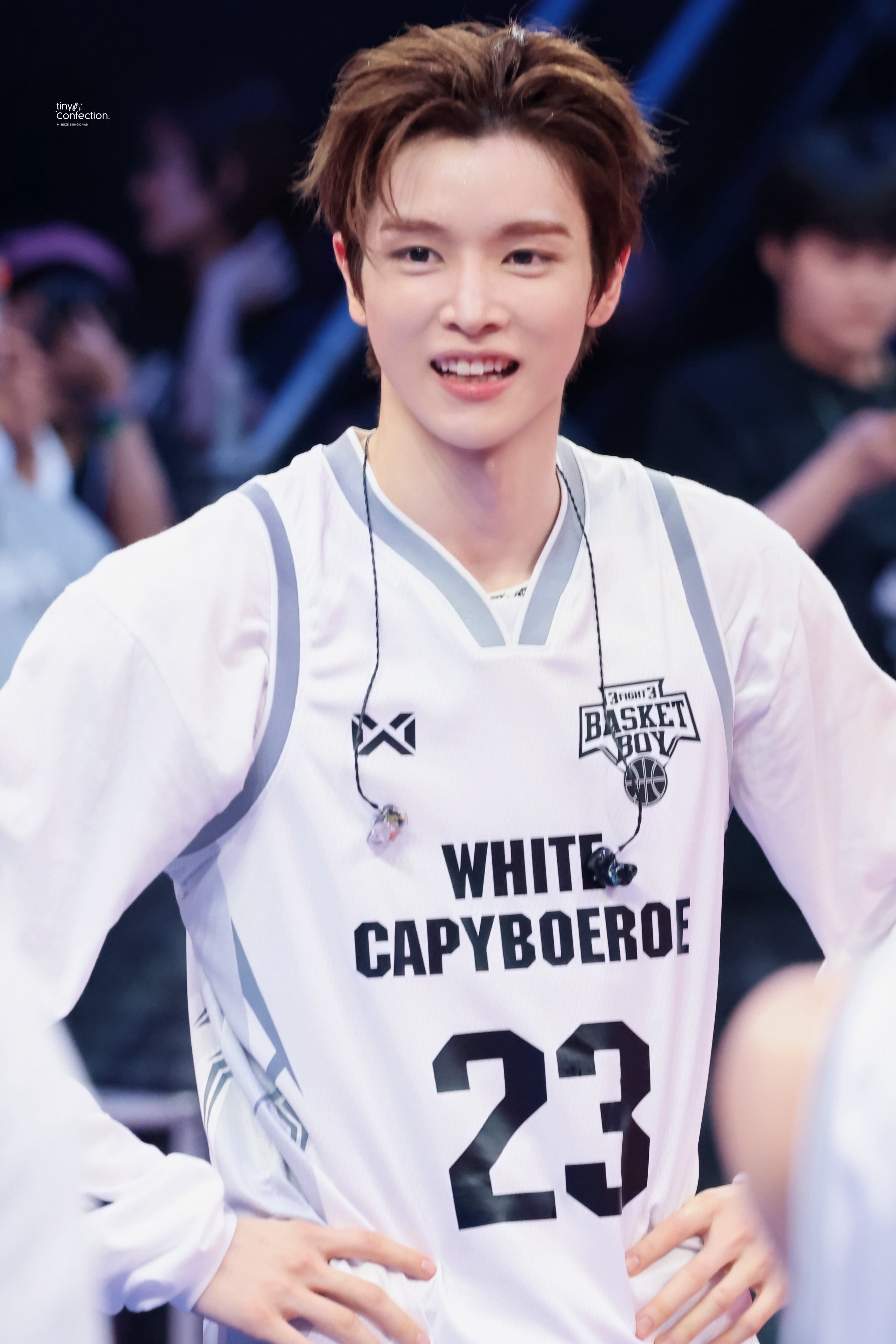 Latest photo of Sungchan (RIIZE)