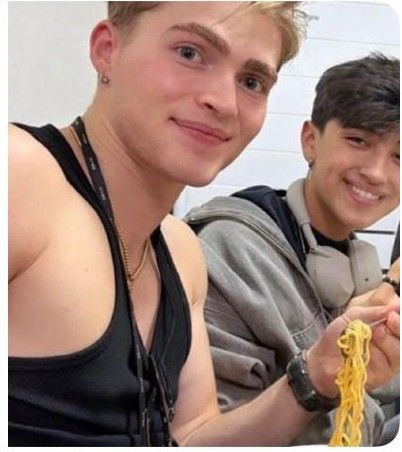 Latest photo of Gabi (SANTOS BRAVOS)