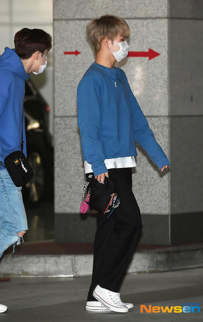 A moment captured by Jihoon (TREASURE)'s fan