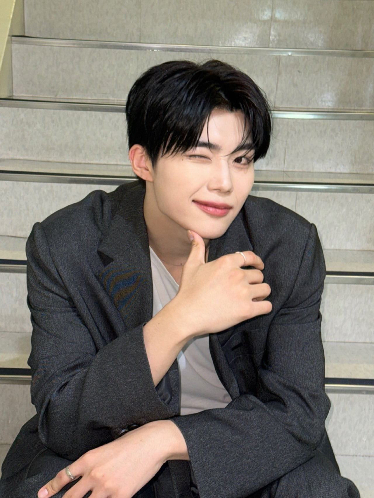 Recent activity shot of Park Gunwook (ZEROBASEONE)