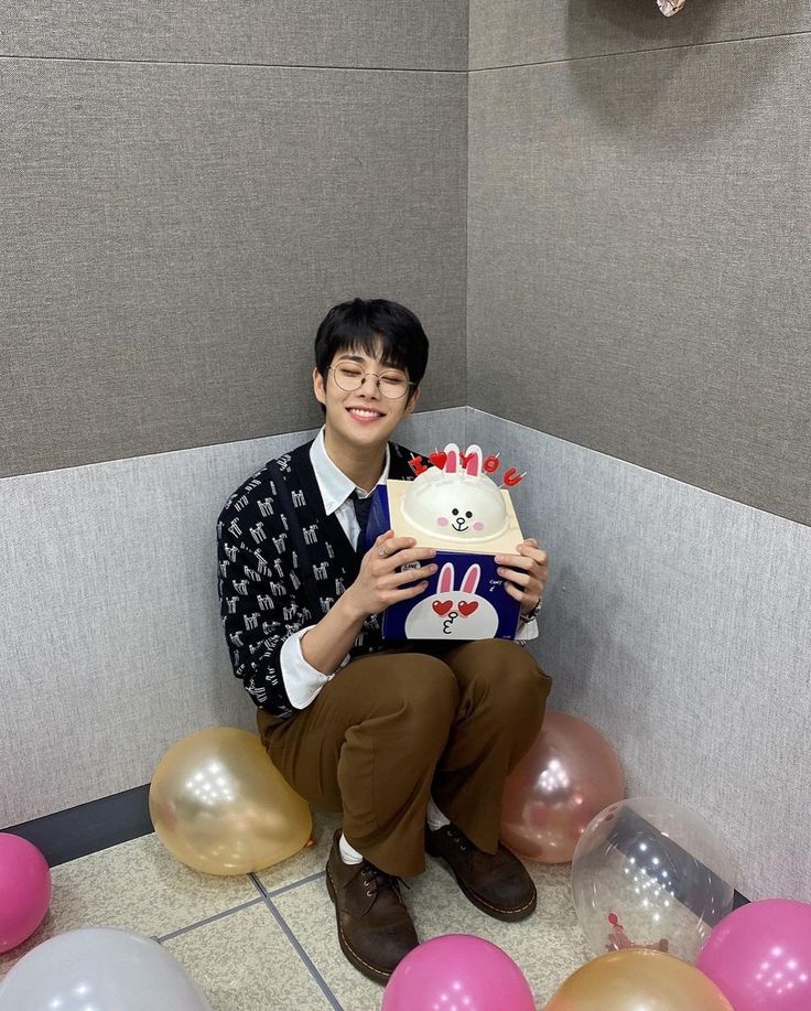 아스트로 최근 활동샷