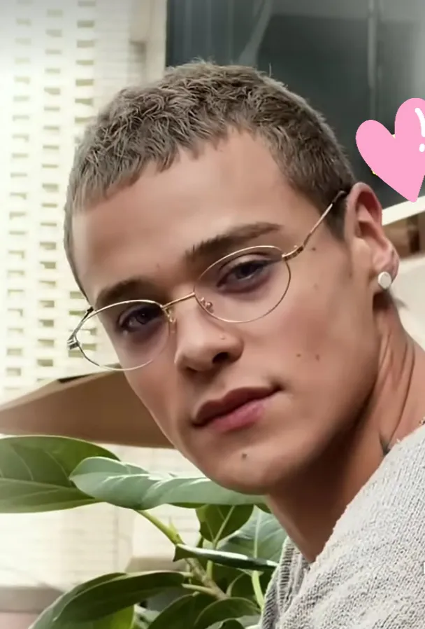 Recent activity shot of Drew (SANTOS BRAVOS)