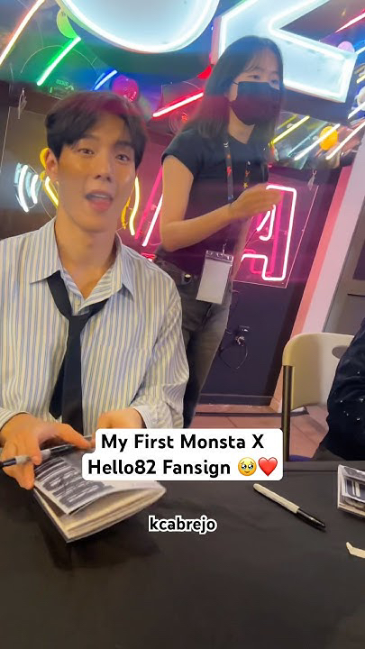 Recent activity shot of Shownu (MONSTA X)