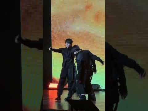 A moment captured by K (&TEAM)'s fan