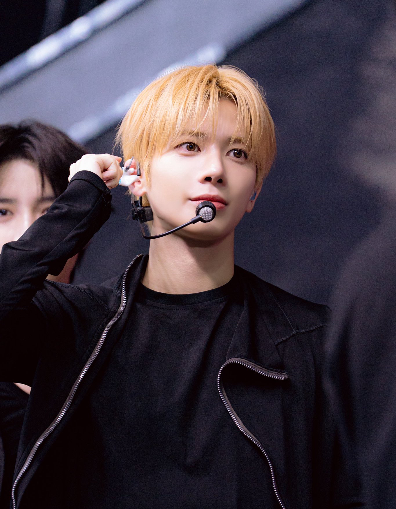 태현 (투모로우바이투게더) 최근 활동샷