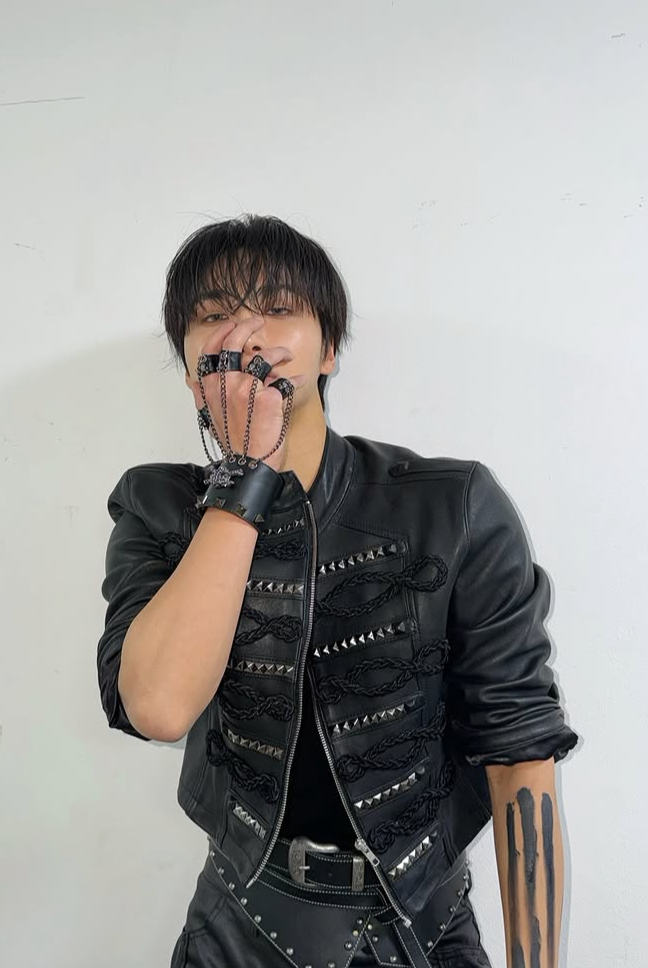 Recent activity shot of Seonghwa (ATEEZ)