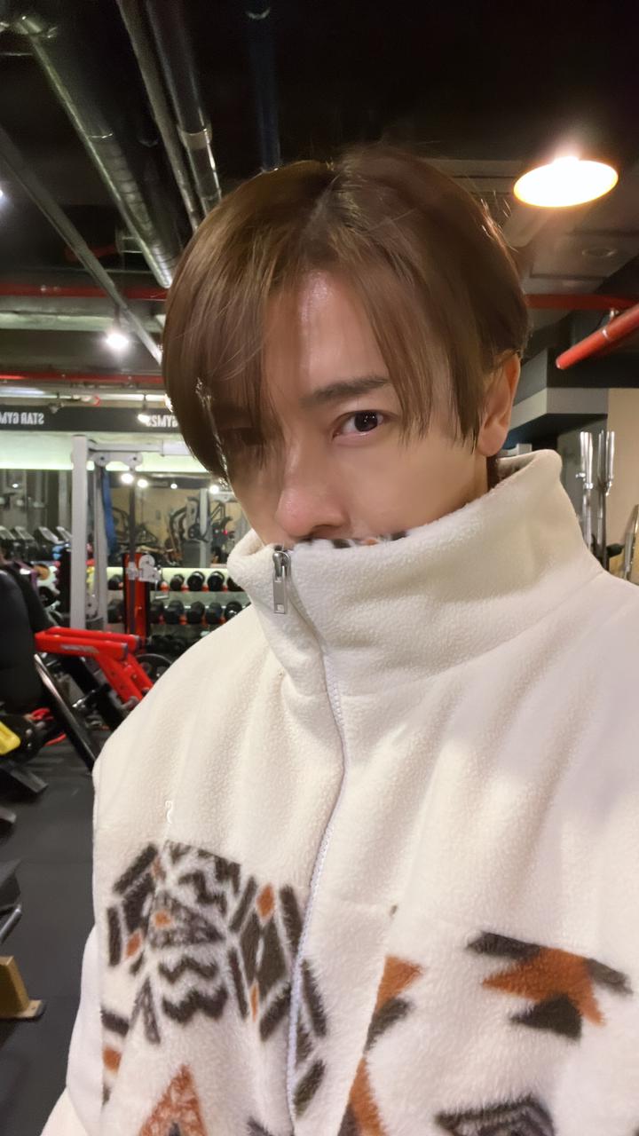 Foto terbaru Donghae (Super Junior)