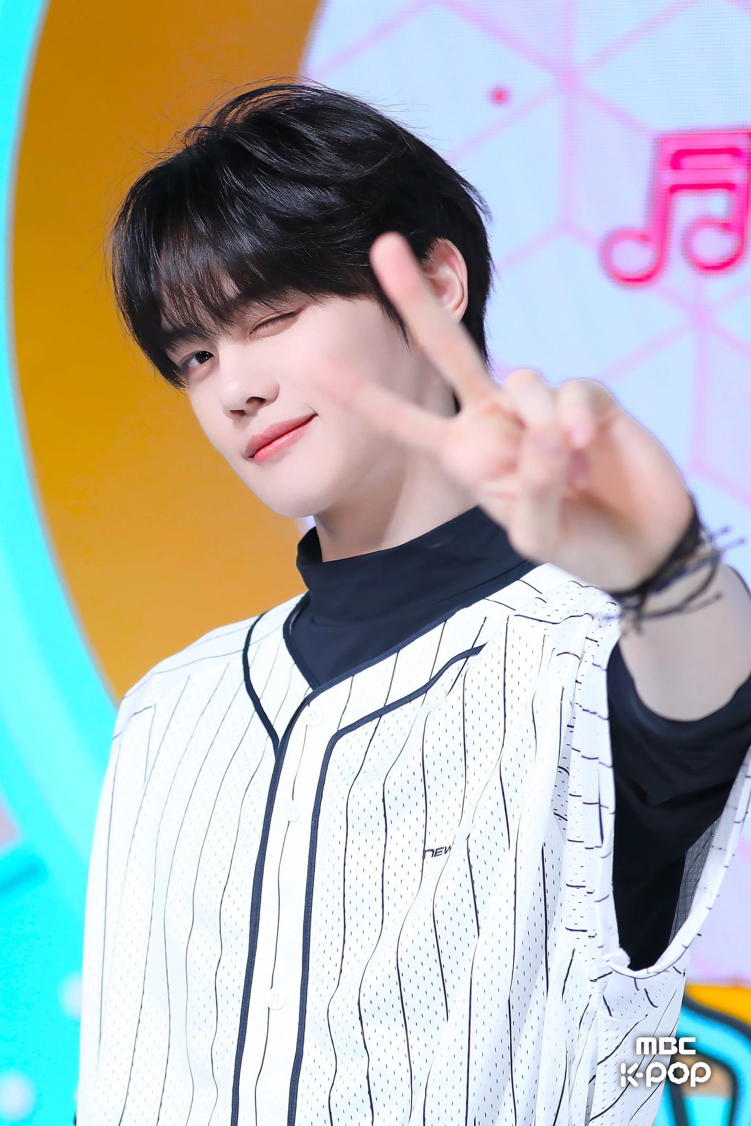 金奎彬的最新照片