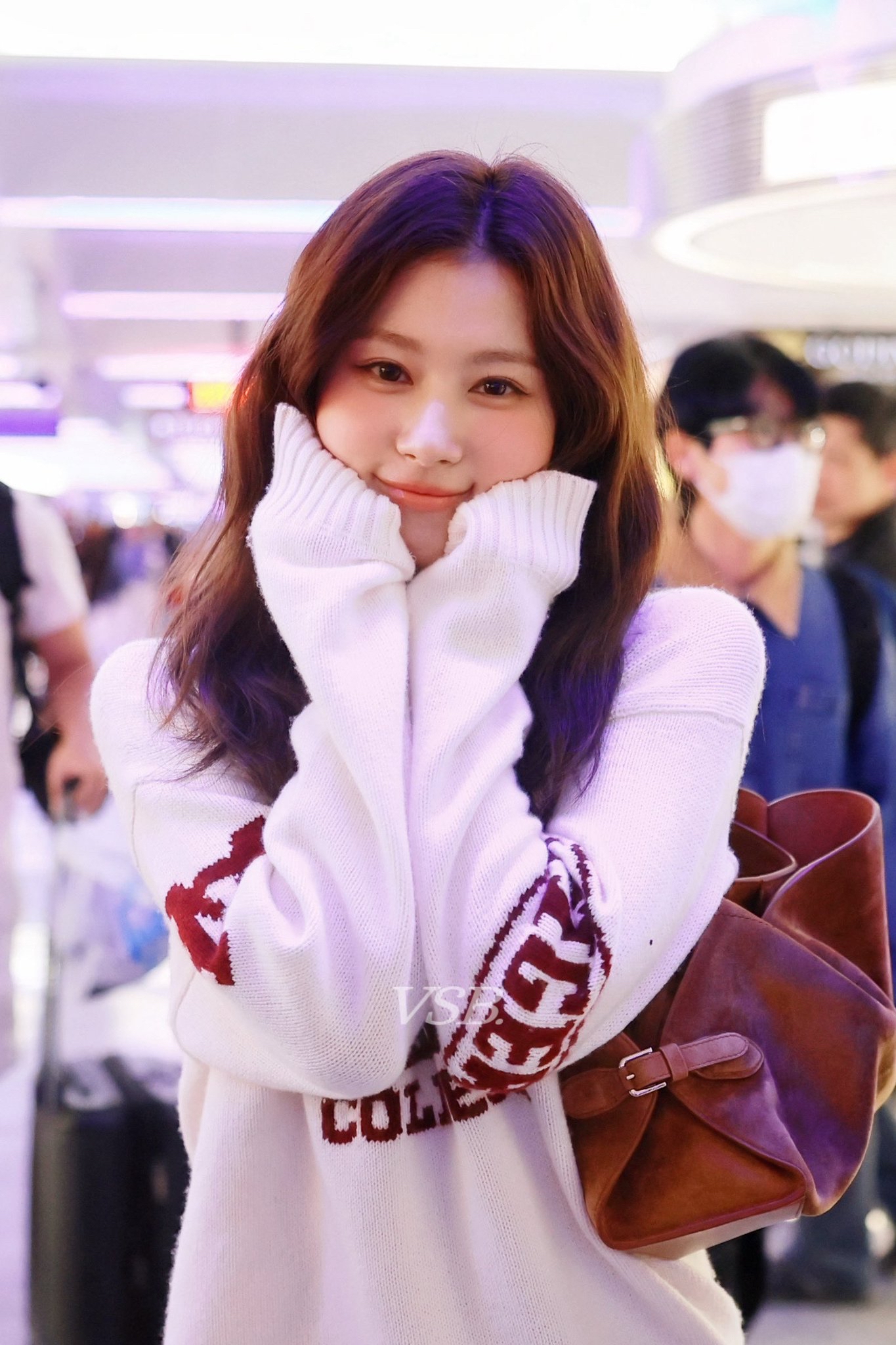 사나 (TWICE) 팬이 찍은 순간