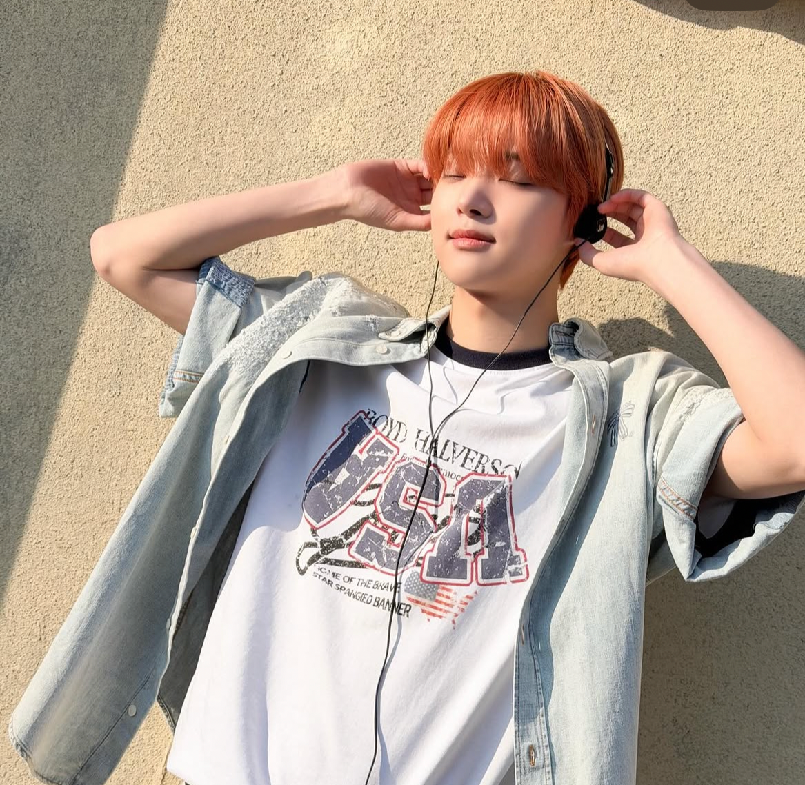 Latest photo of EJ (&TEAM)