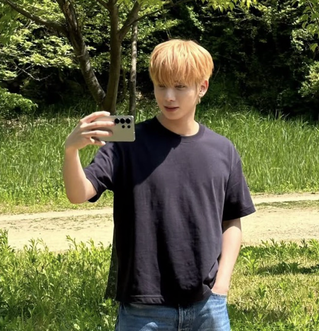 태현 (투모로우바이투게더)의 비하인드 컷