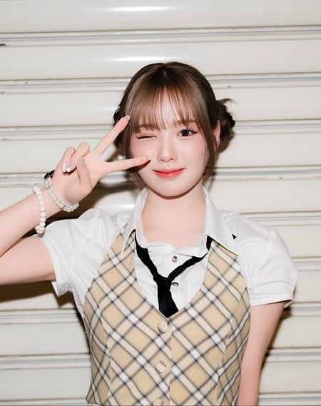 리오 (NiziU) 최근 활동샷