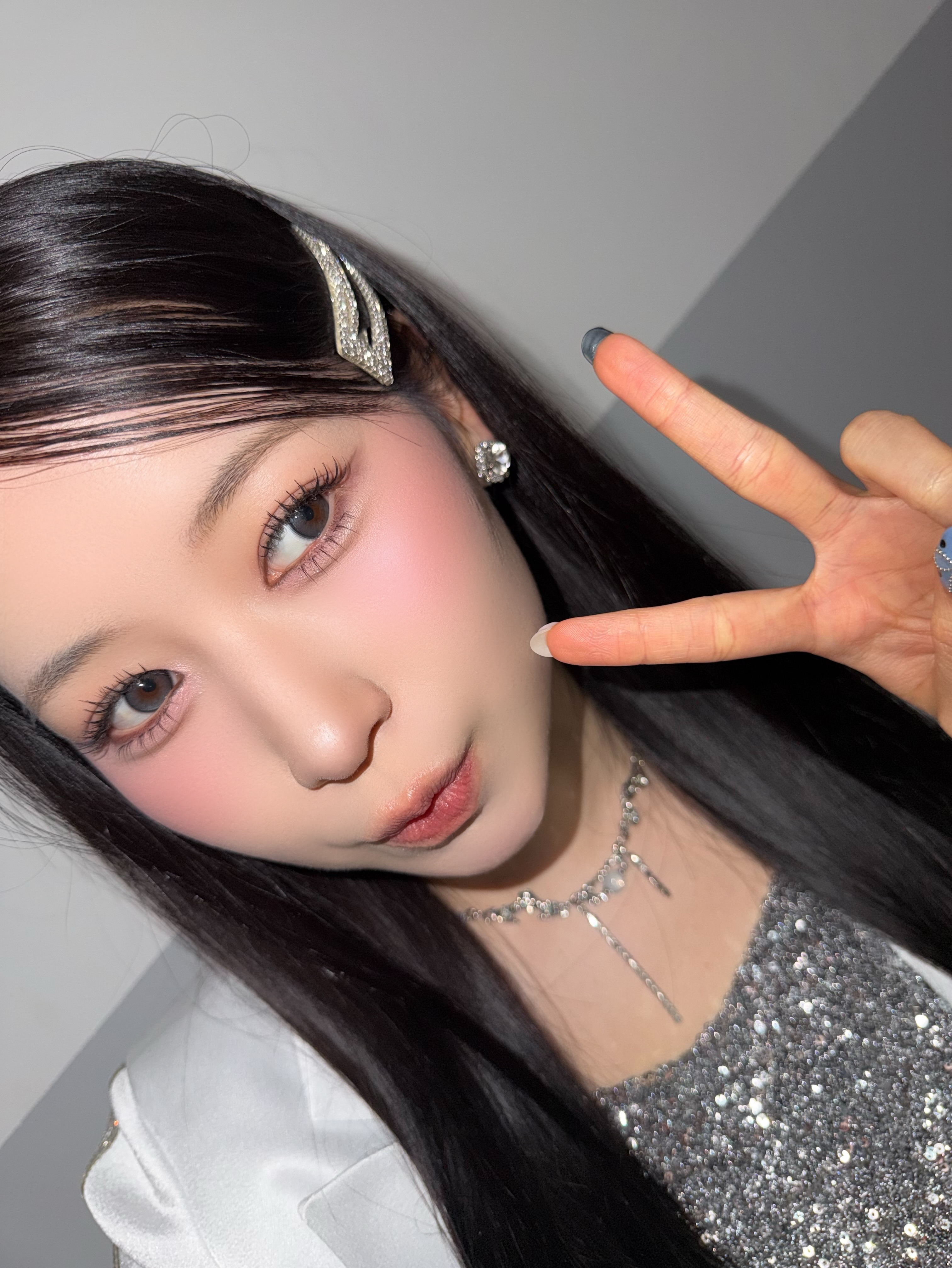 Latest photo of Kasahara Momona (ME:I)