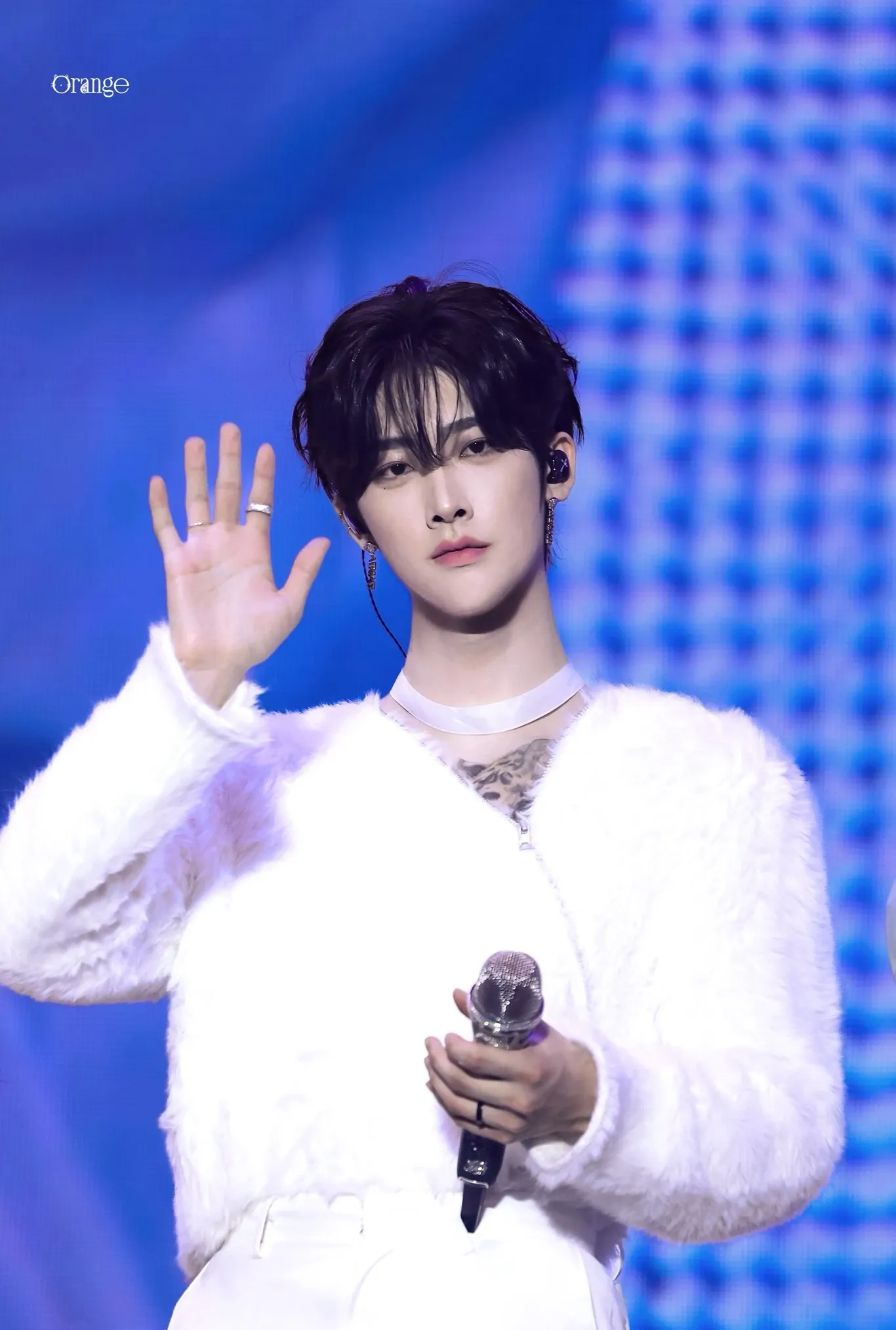 A moment captured by Ricky's fan