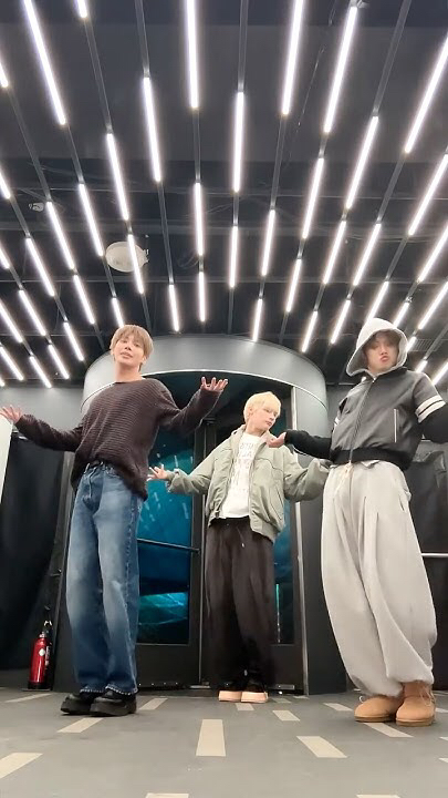 A moment captured by Yeonjun (TOMORROW X TOGETHER)'s fan