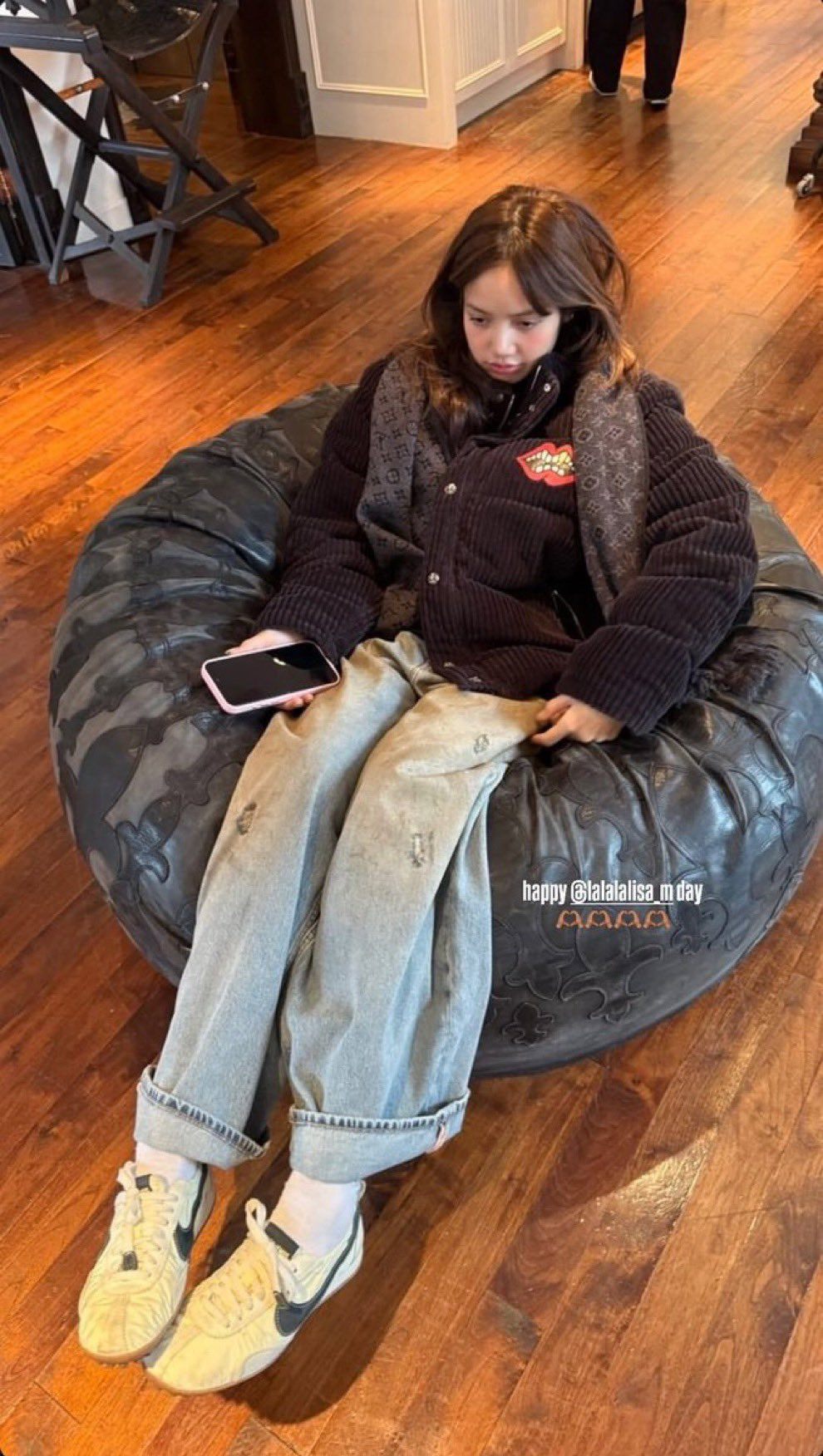 Foto terbaru Lisa (BLACKPINK)