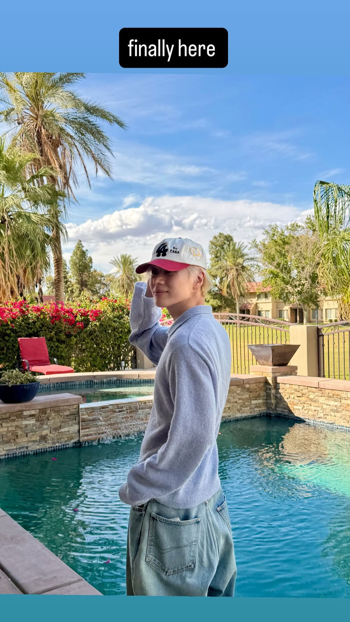 A heartfelt wallpaper shared by Taemin (SHINee)'s fans