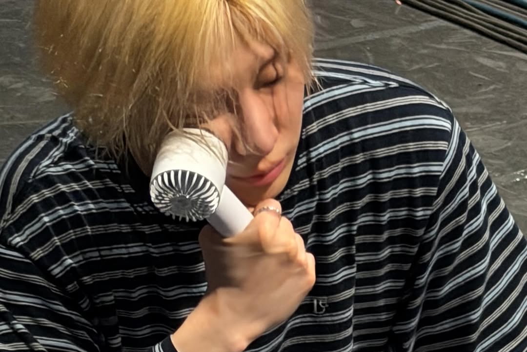 A moment captured by Taemin (SHINee)'s fan