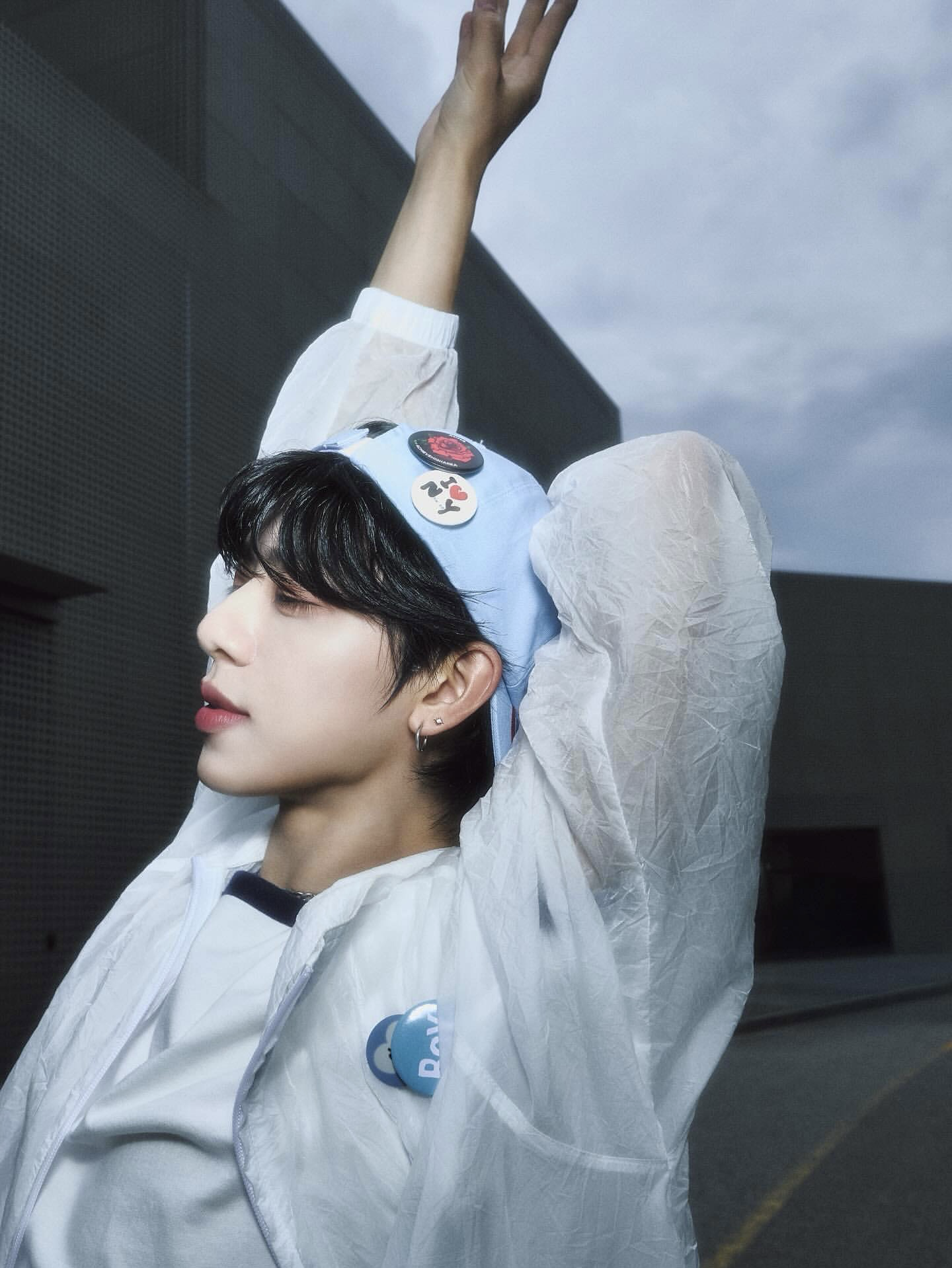 Behind-the-scenes cut of Chiwon (SEVENTOEIGHT)