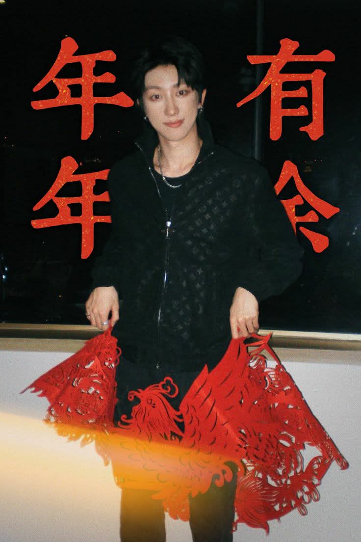 Behind-the-scenes cut of The 8 (SEVENTEEN)