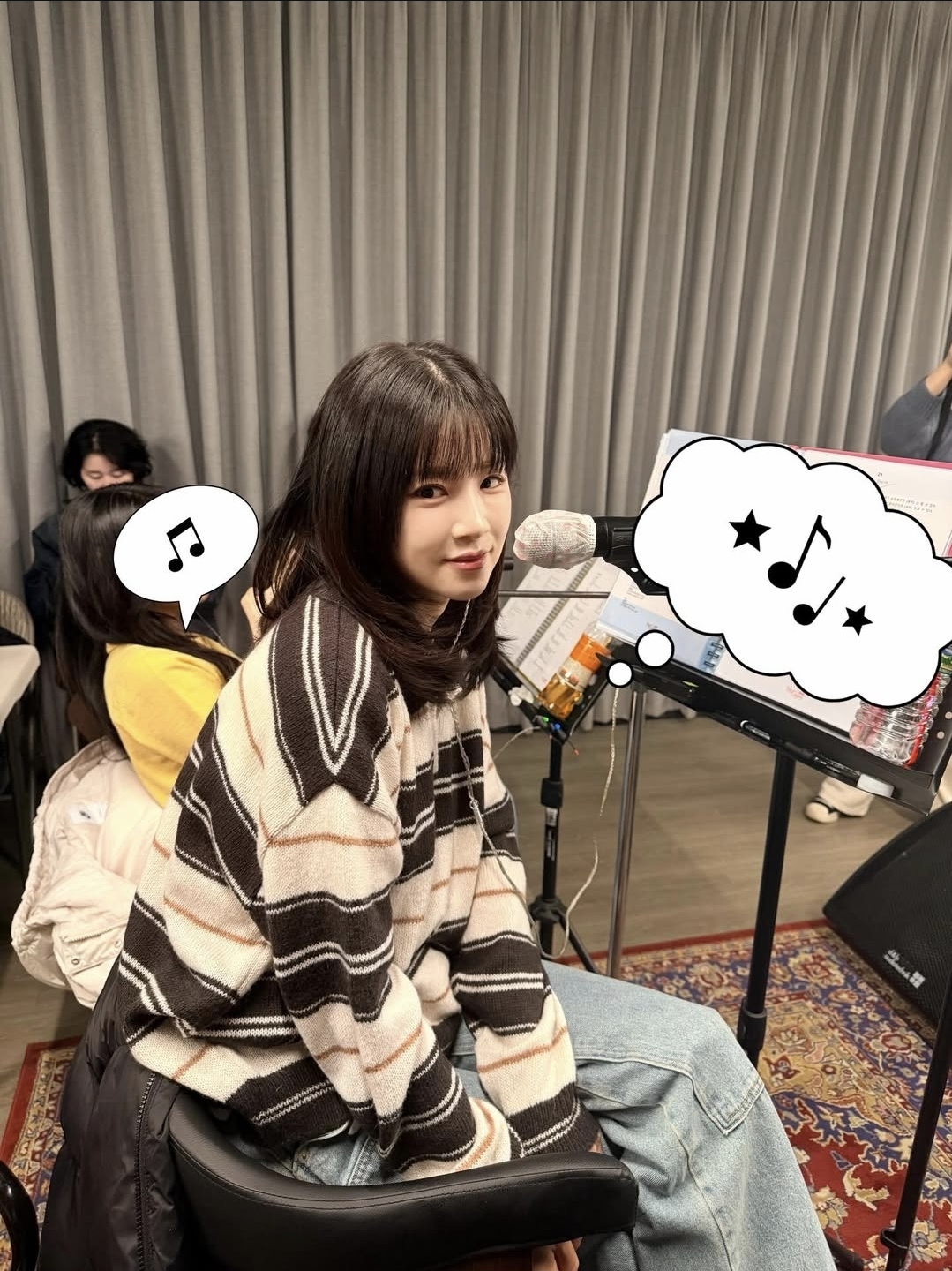 Recent activity shot of Park Chorong (Apink)