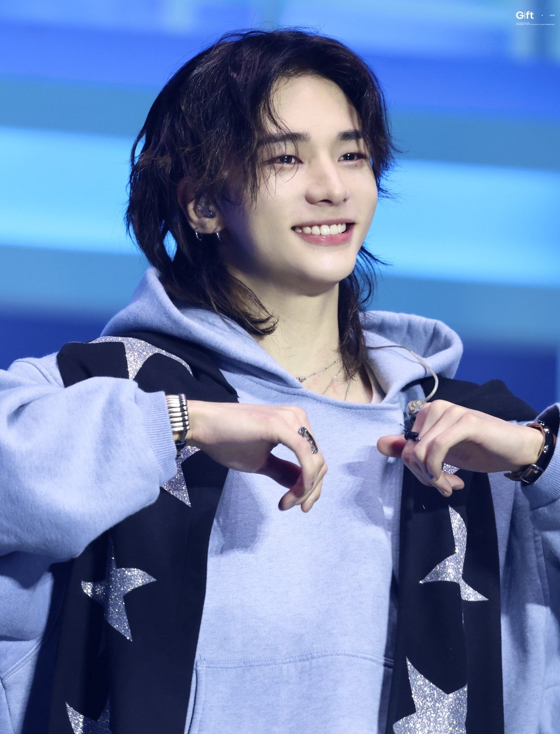 A moment captured by Hyunjin (Stray Kids)'s fan