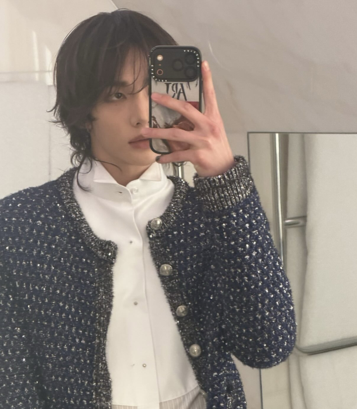 Behind-the-scenes cut of Hyunjin (Stray Kids)