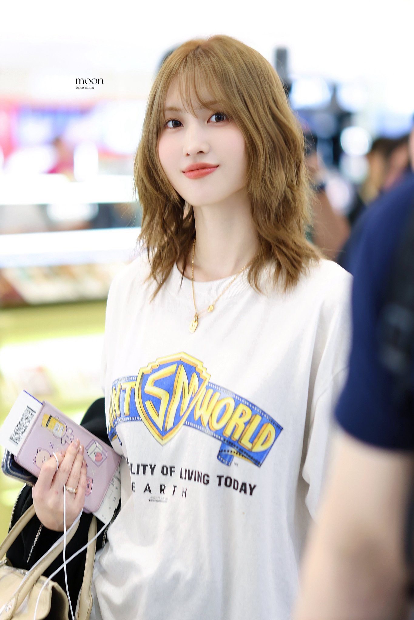 Momo (TWICE)的幕後花絮