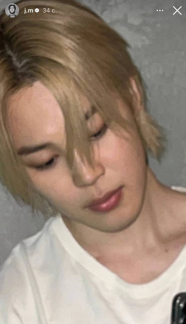 Foto aktivitas terbaru Jimin (BTS)