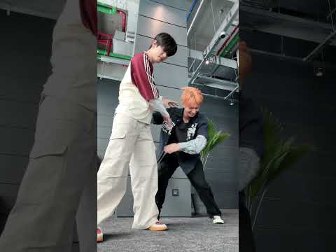 태현 (투모로우바이투게더)의 비하인드 컷