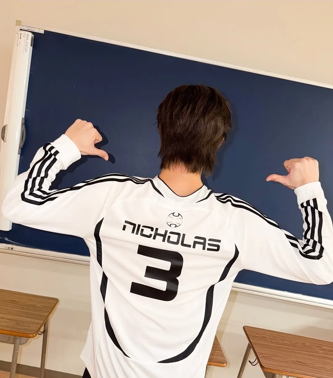 Behind-the-scenes cut of Nicholas (&TEAM)