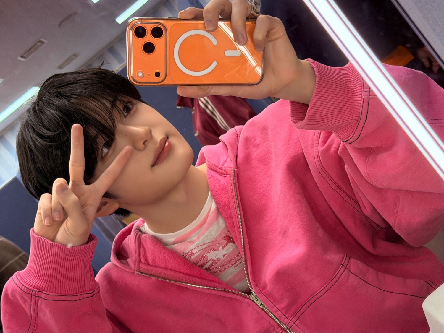 Behind-the-scenes cut of Chung Sanghyeon (ALPHA DRIVE ONE)