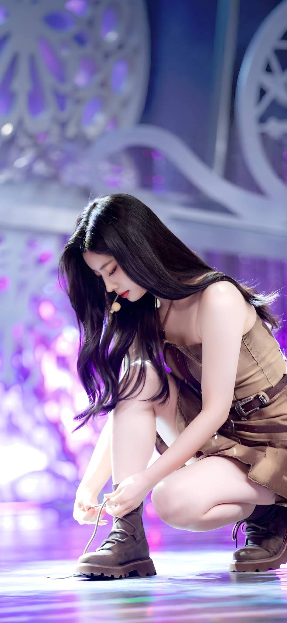 Behind-the-scenes cut of TWICE