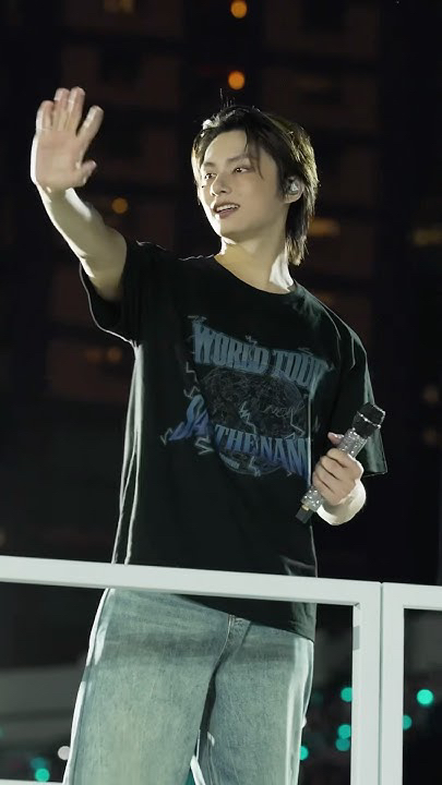 Latest photo of Dino (SEVENTEEN)