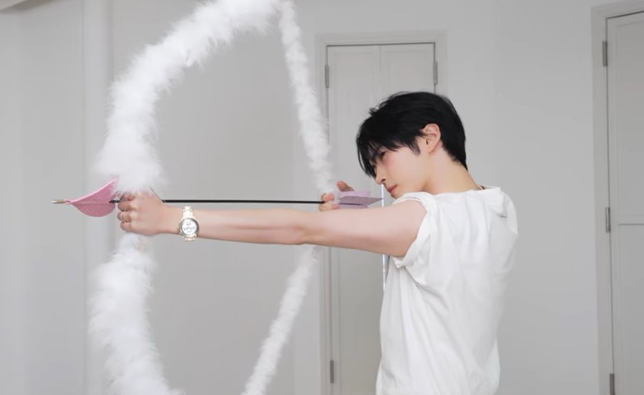 Latest photo of Sung Hanbin (ZEROBASEONE)