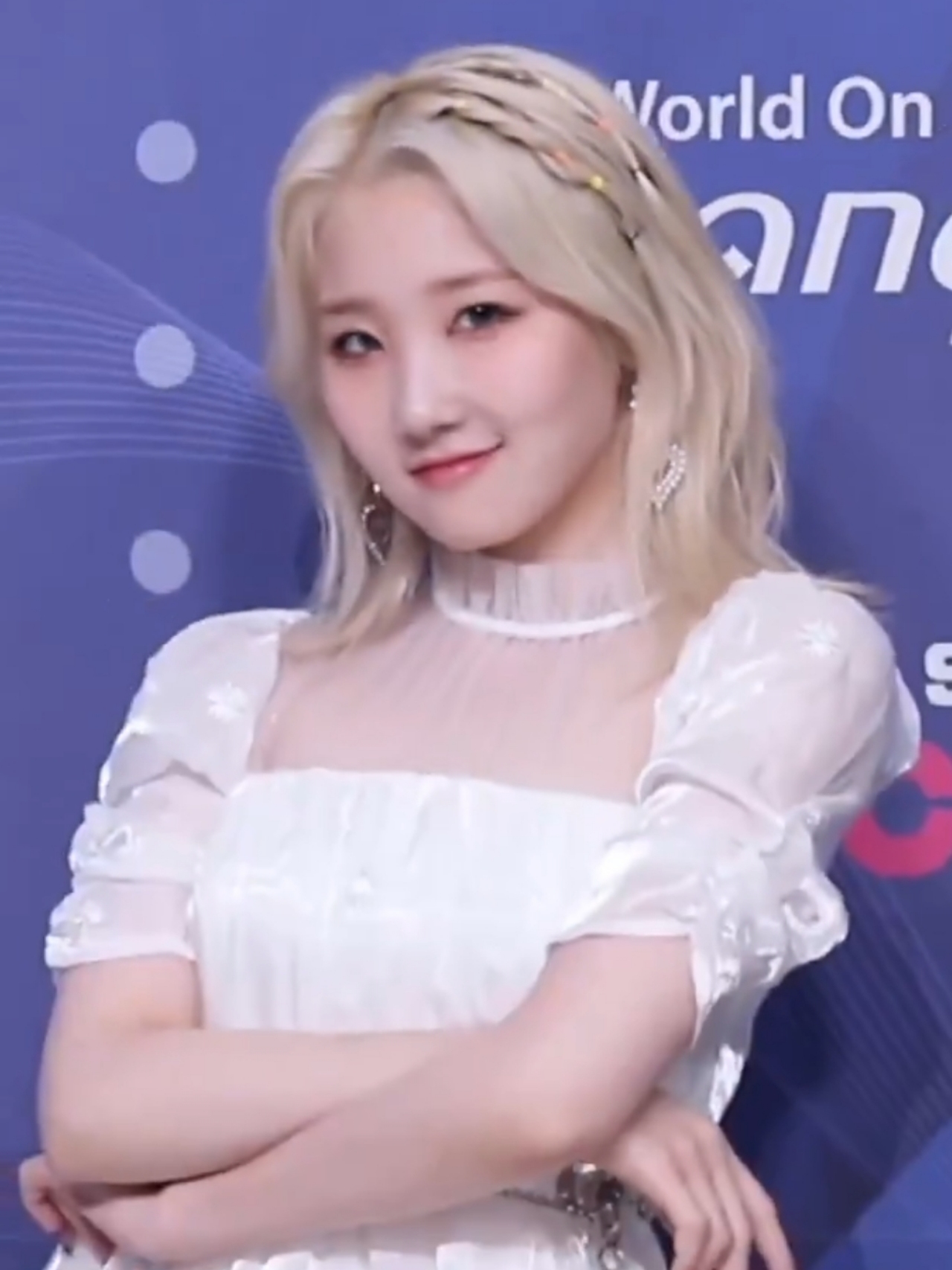 Behind-the-scenes cut of Shana (Lapillus)