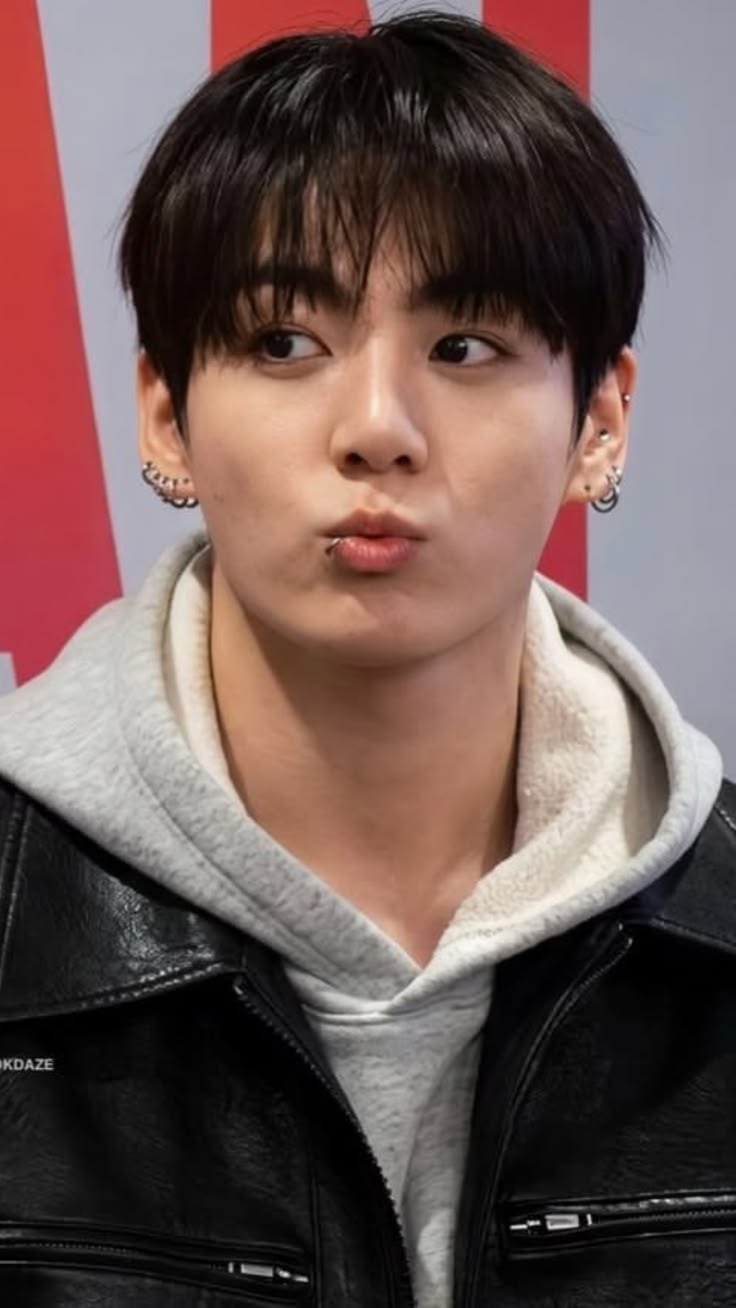 Today's most popular wallpaper in the Jungkook (BTS) community