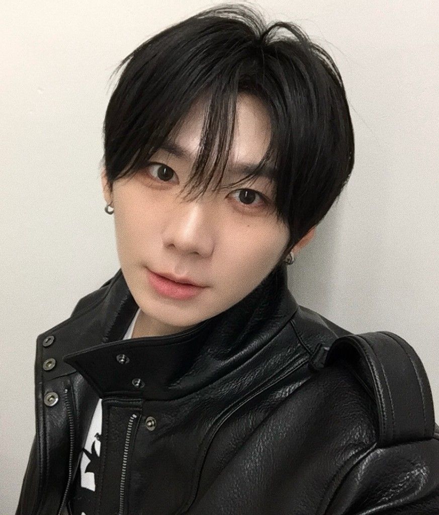 Recent activity shot of Park Han (AHOF)