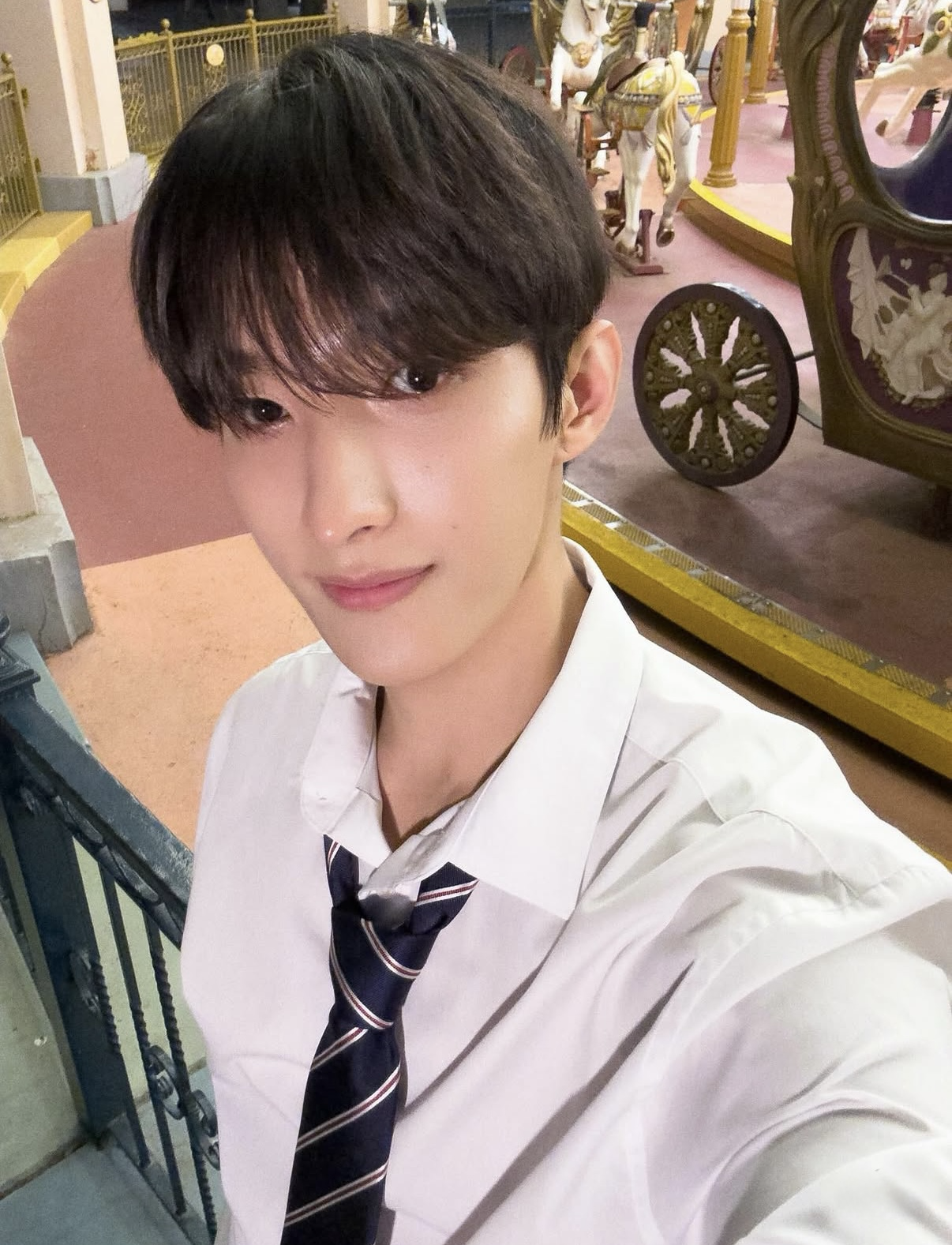 Momen yang diabadikan oleh penggemar DK (SEVENTEEN)