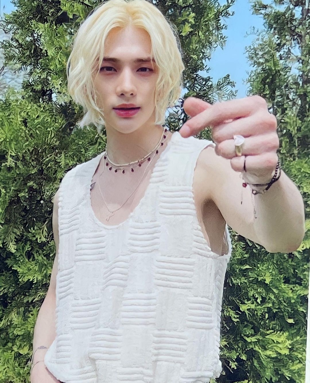 Latest photo of Hyunjin (Stray Kids)