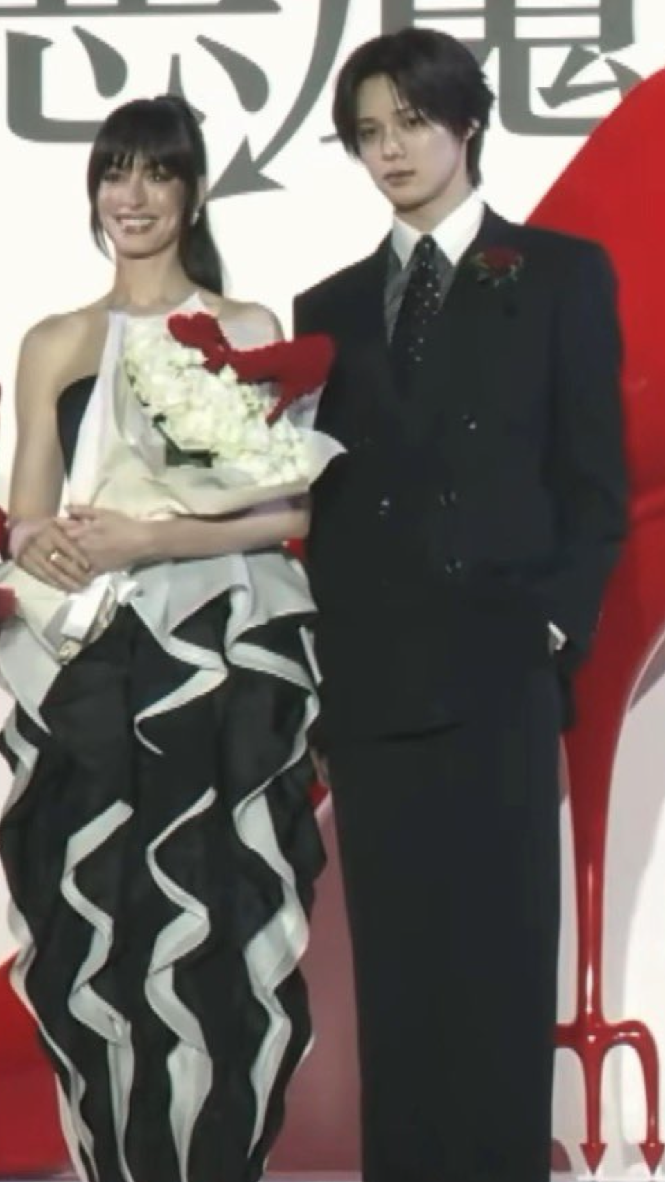 A heartfelt wallpaper shared by K (&TEAM)'s fans