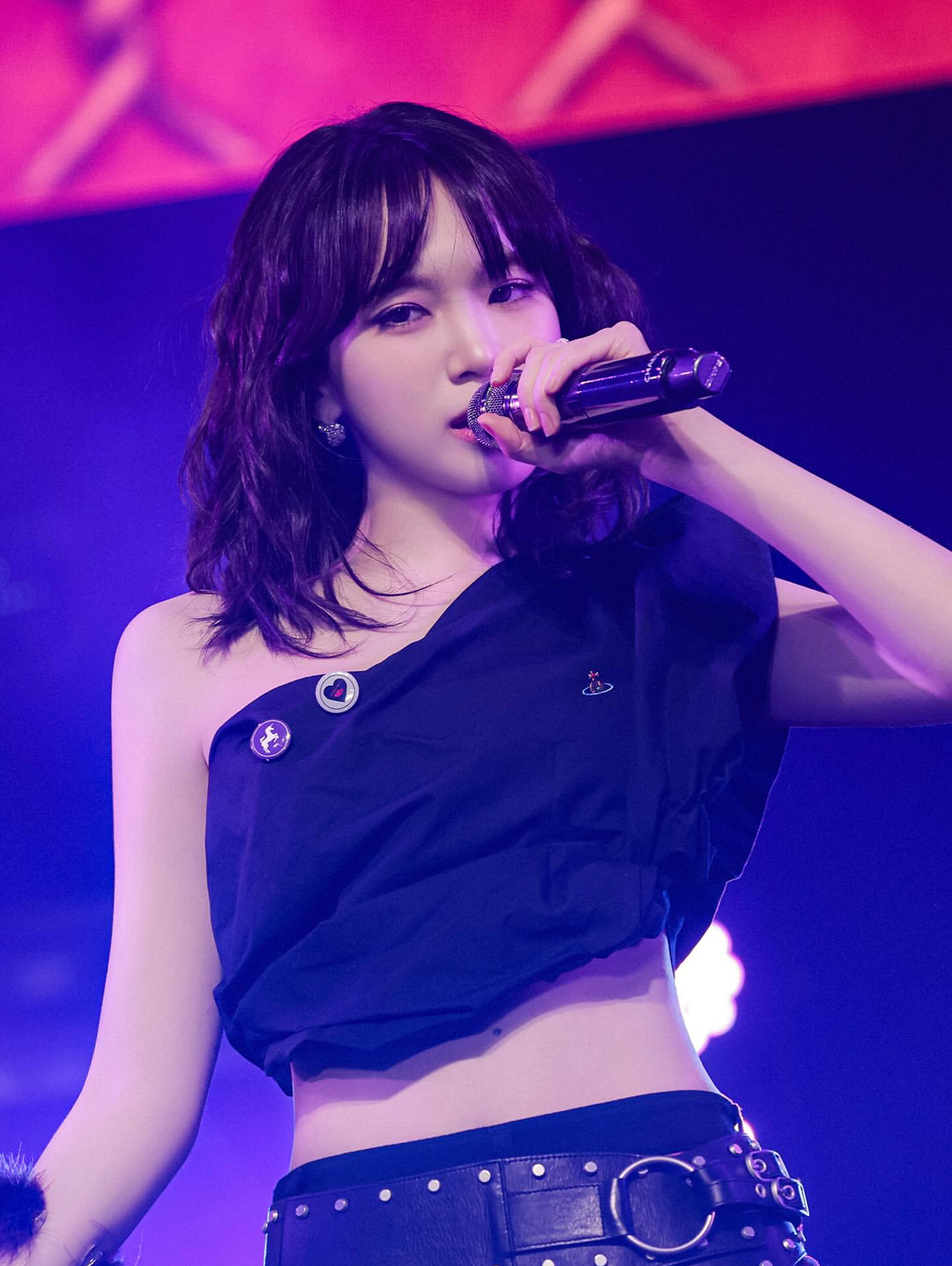 A moment captured by Kim Chaewon (LE SSERAFIM)'s fan