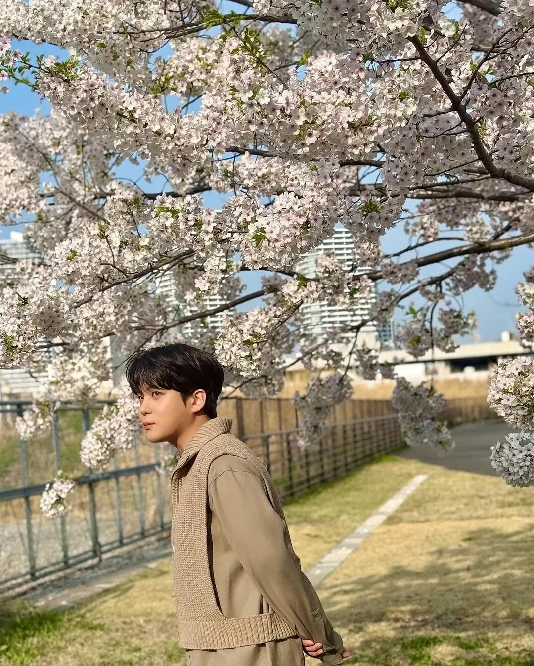 Recent activity shot of Jongho (ATEEZ)