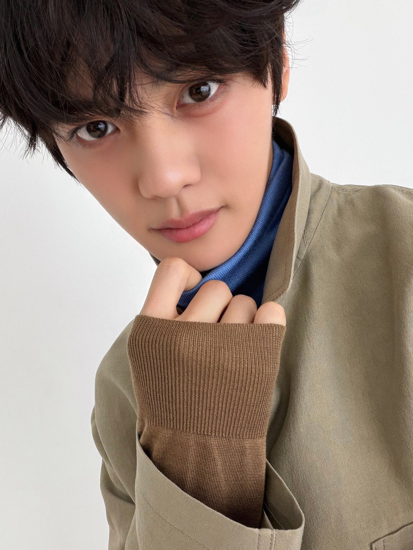 A moment captured by Kim Gyuvin's fan