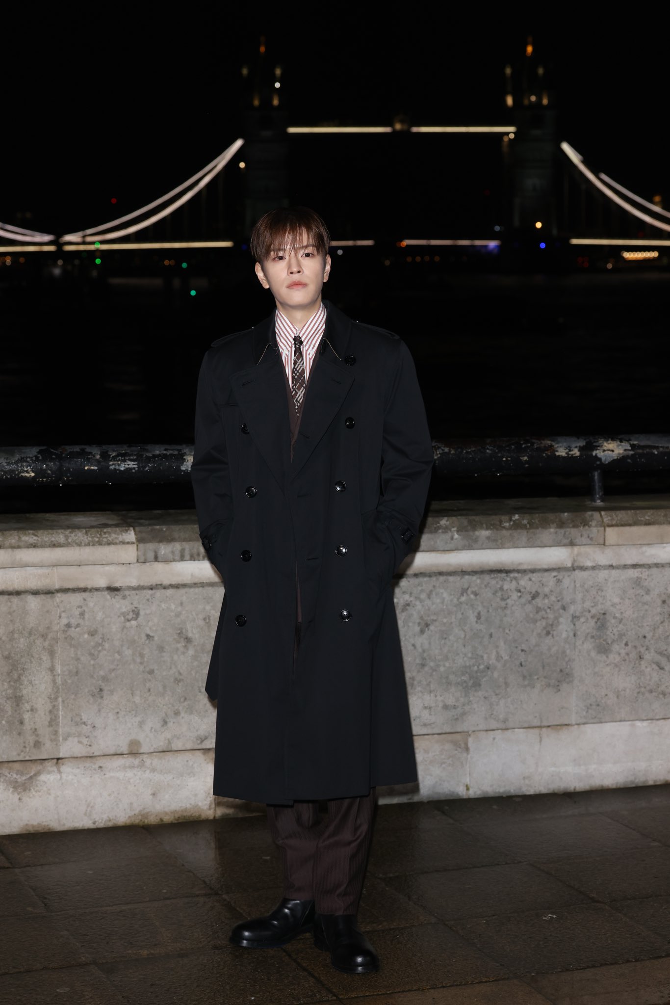 Feed komunitas K-pop terpanas hari ini