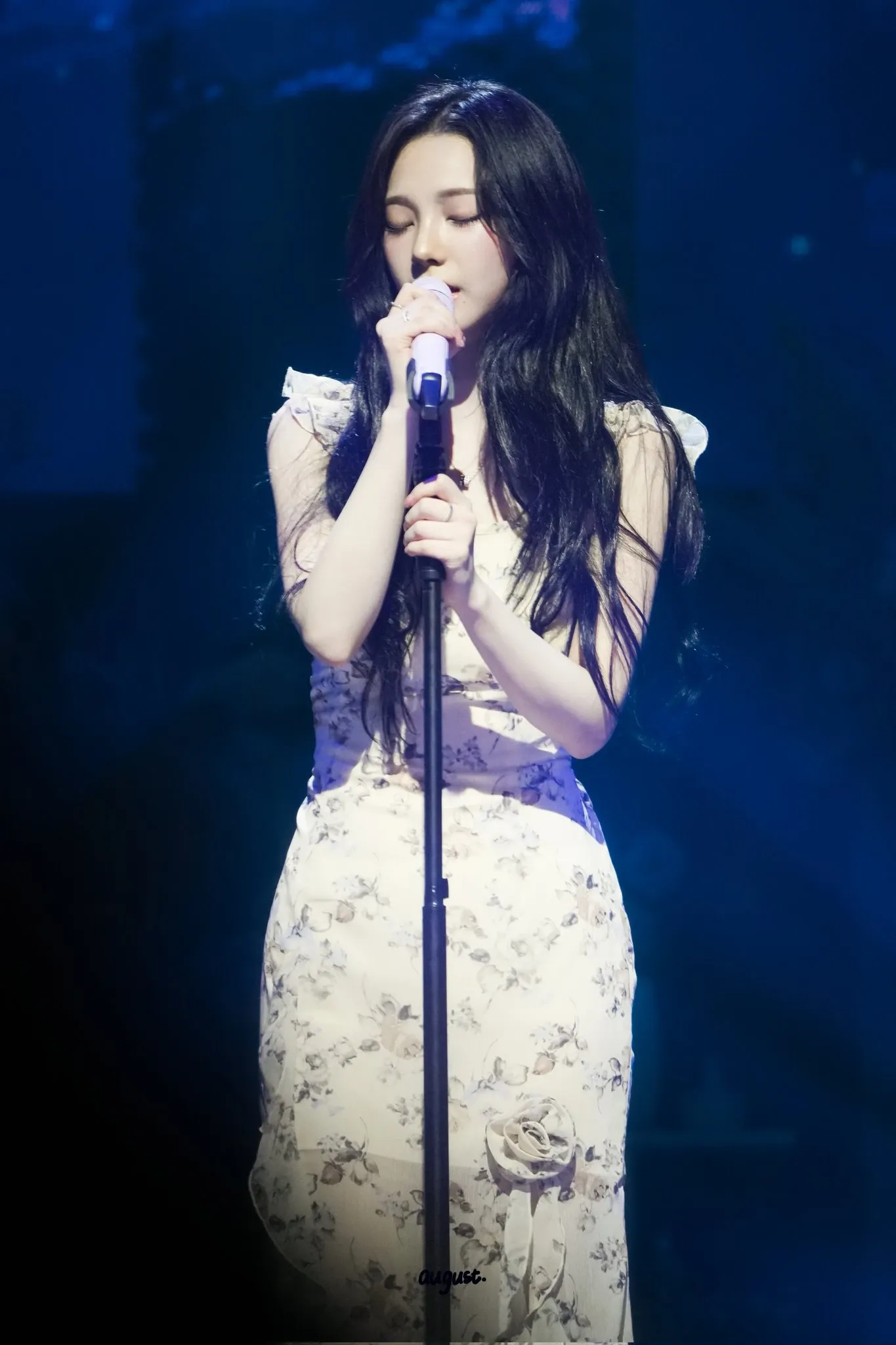 Karina (aespa)的最新活動照片