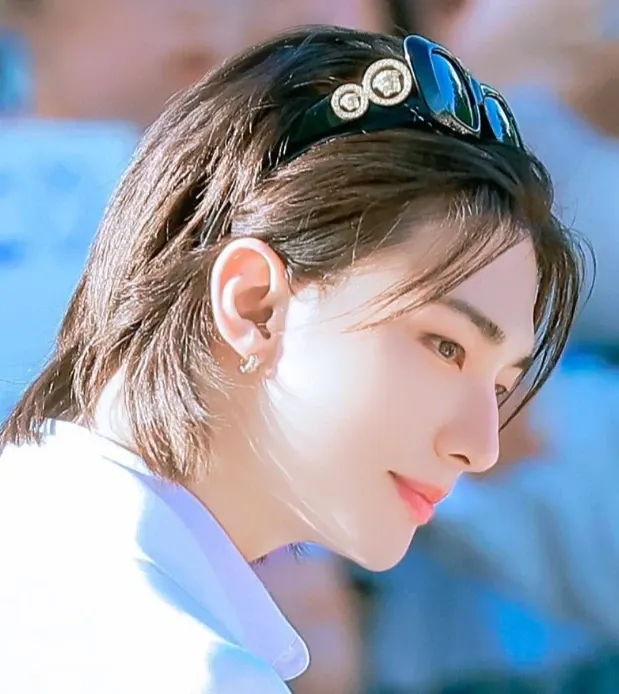 Recent activity shot of Hyunjin (Stray Kids)