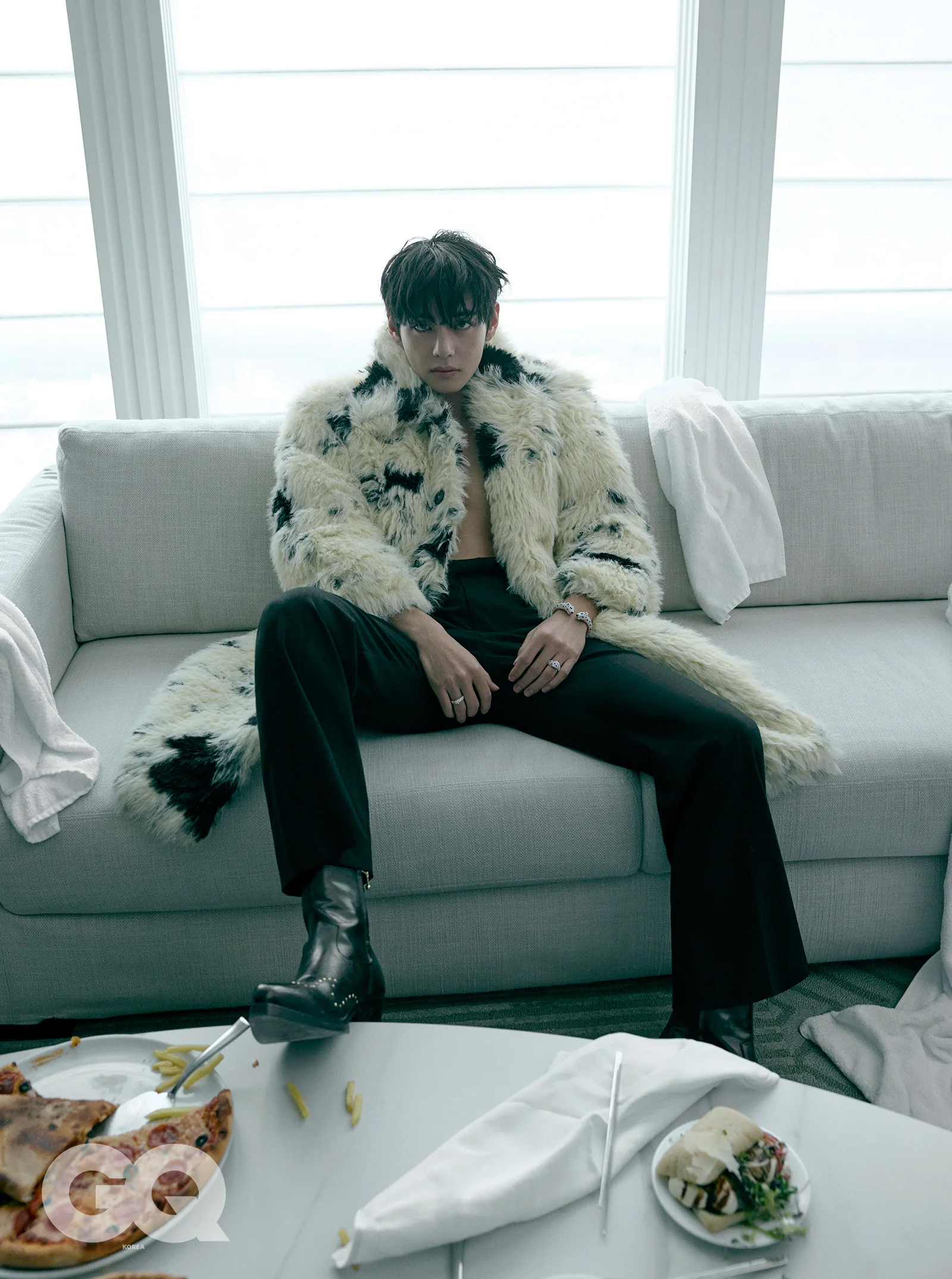 Foto terbaru V (BTS)